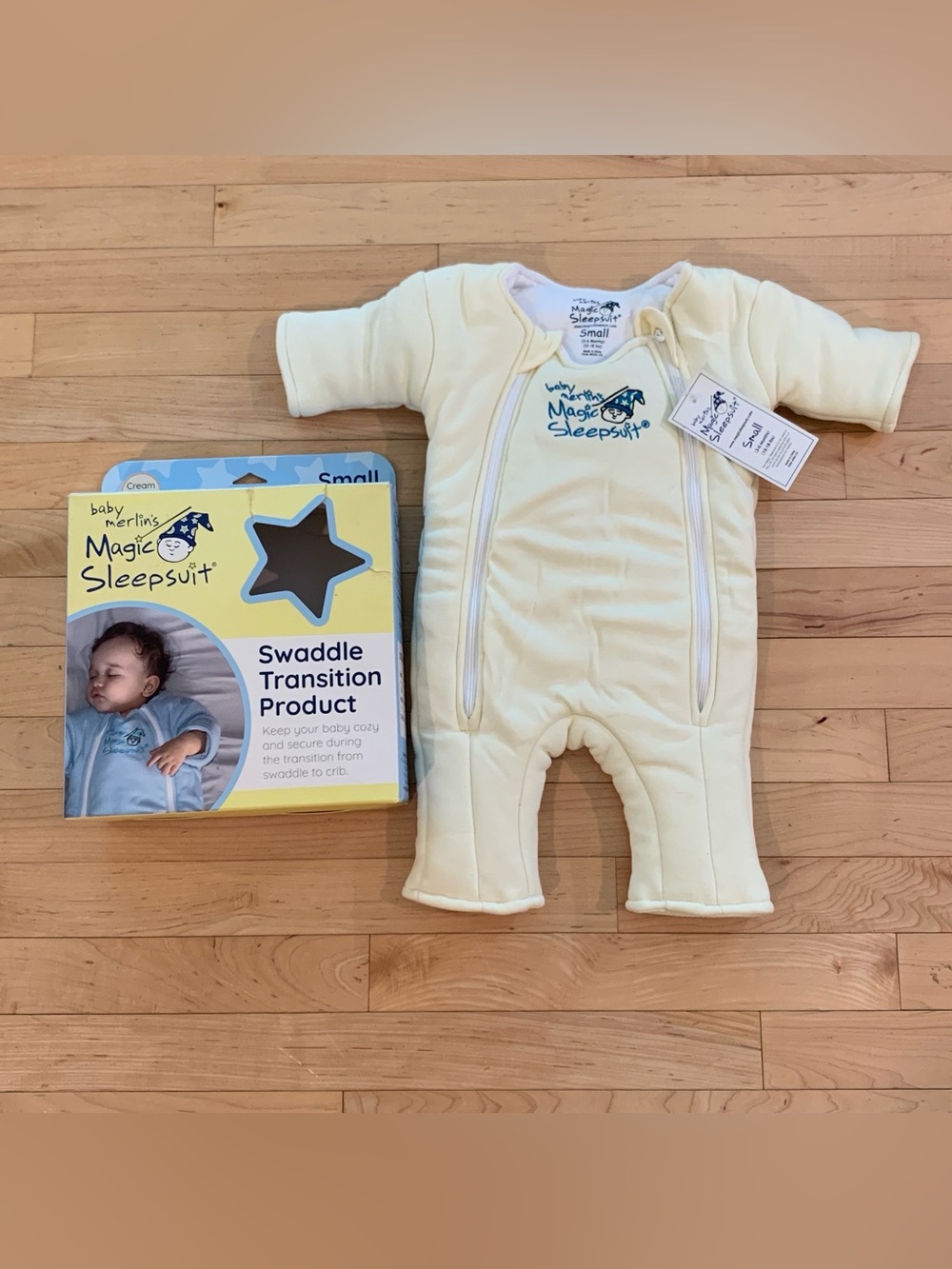 Baby Merlin Magic Sleepsuit Cream Small 3-6M 12-18 lbs NWT + Box